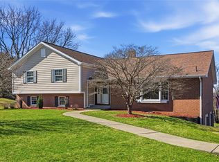 6073 Morrow Rd, Gibsonia, PA 15044