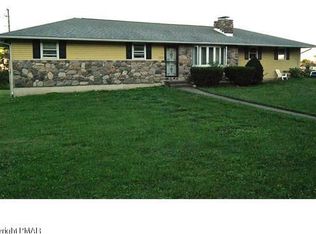 611 S 6th St, Bangor, PA 18013