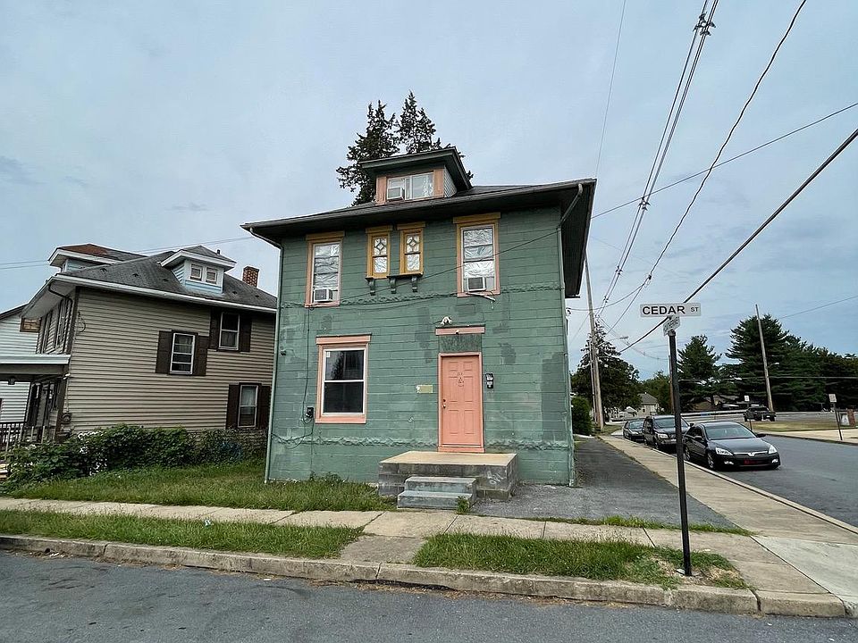 1st image of 156158 W Catherine St