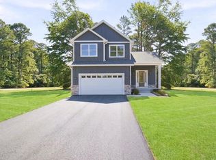 194 Seagull Ct, Montross, VA 22520