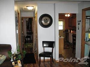 1220W3rdLivingRoomView4