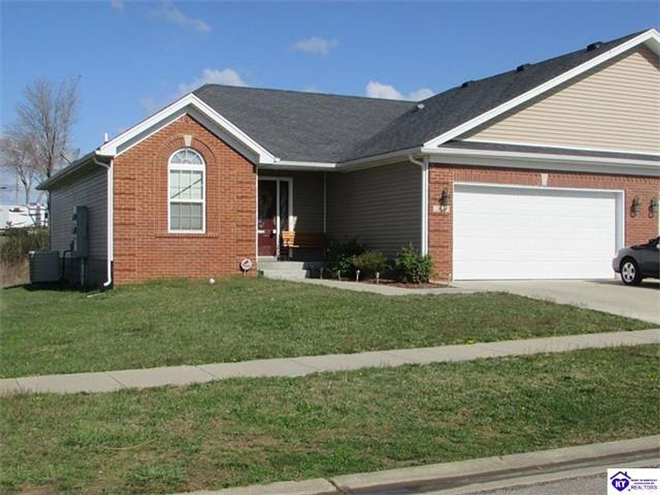 1st image of 200 Applewood Ln