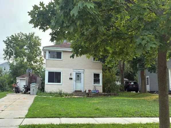4629 W Crawford Ave, Milwaukee, WI 53220