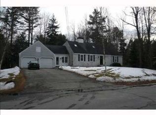 12 Penwood Dr, Kennebunk, ME 04043