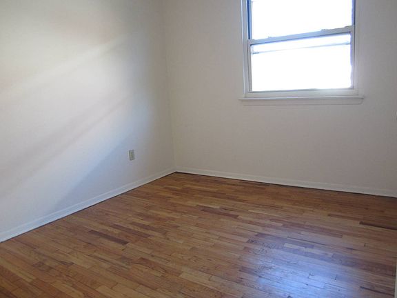 5th image of 1535 Kennellworth Pl