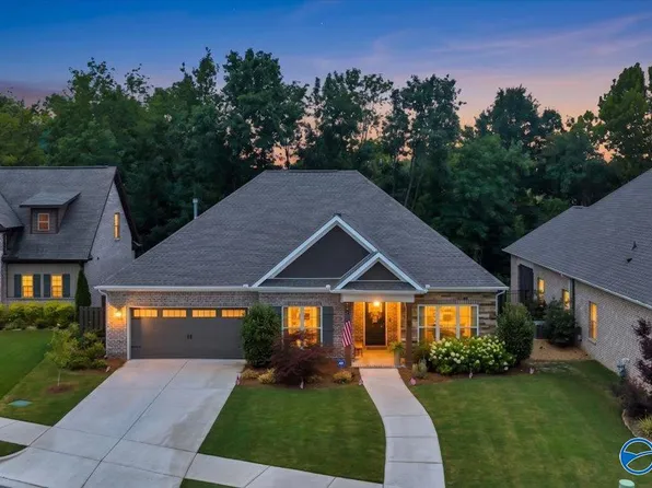 26 Cobbs Cove Way SE, Huntsville, AL 35803