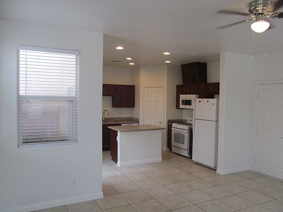 5th image of 8480 Bellery Ave