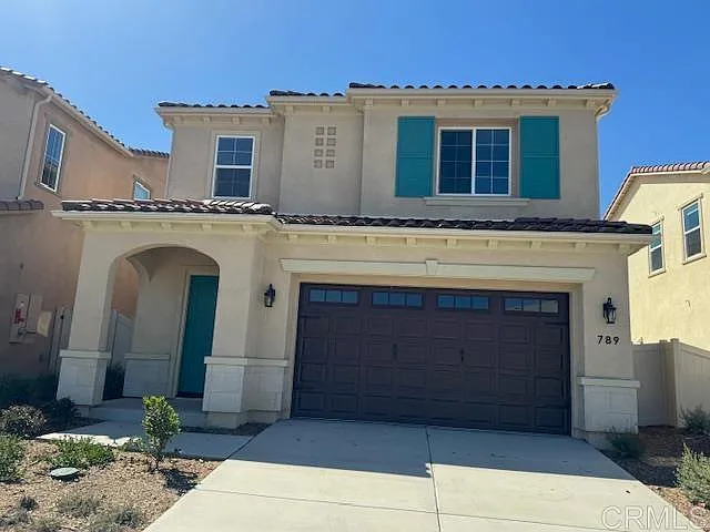 4 bed, 3.5 bath, 2442 sqft, $5,800 — Photo 2