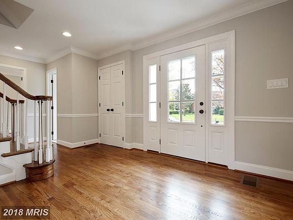 4th image of 9424 Mount Vernon Cir