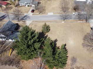 700 & 720 Mary Ave #31-32, Reedsburg, WI 53959