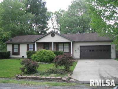 1351 Coral Way, Carbondale, IL, 62901