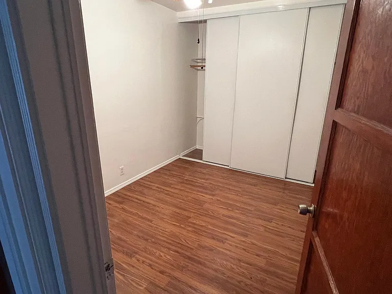 3121 Illinois Ave — Photo 9