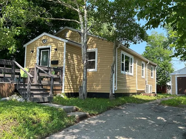 84 Gallant Street, Stephenville, NL A2N2B8