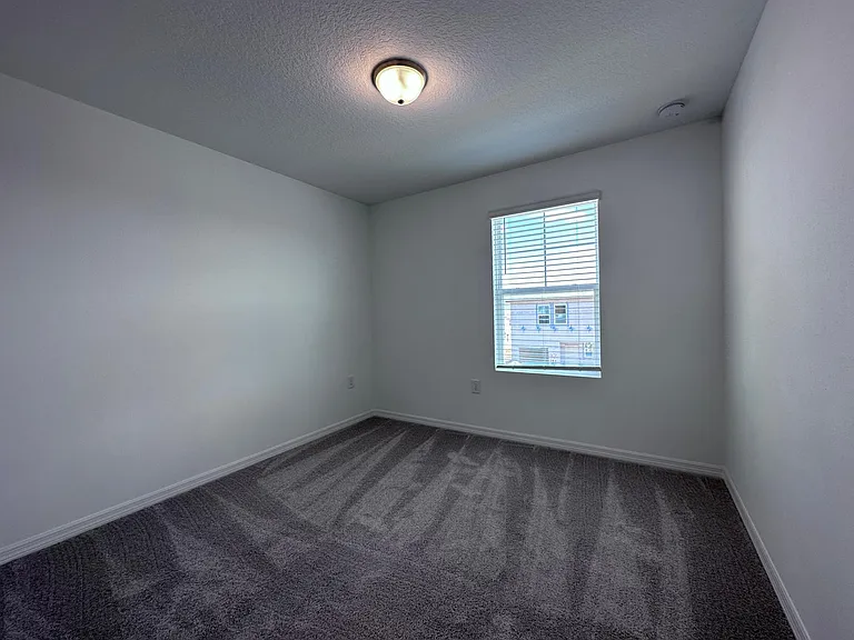 189 Mandovi St — Photo 30