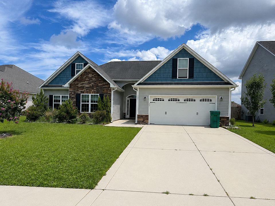 1st image of 111 Cavalier Dr