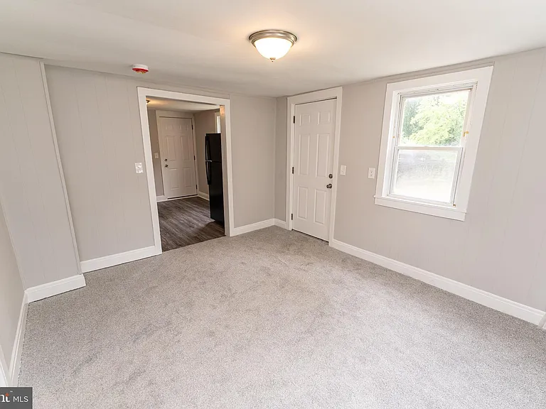 113 Davis Ln — Photo 7