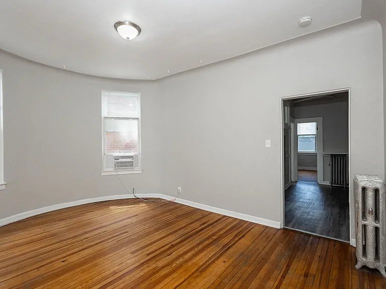 1449 N Emerson St — Photo 25