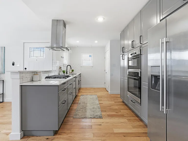 2905 Brinwood Ave — Photo 10