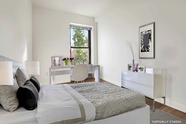 Sold by Stribling | media 2
