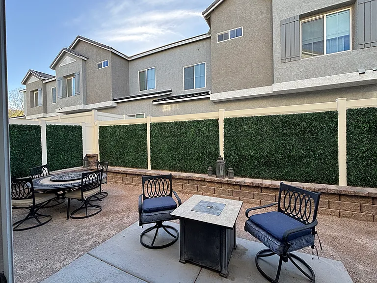 545 Teovani St #1012 — Photo 9