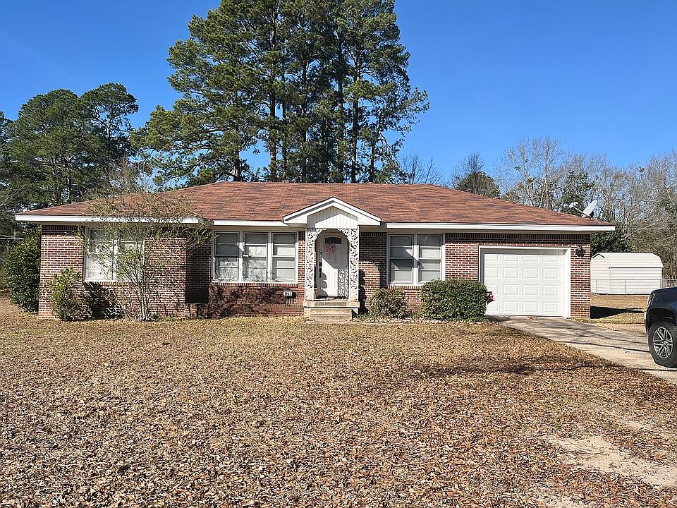 1st image of 1023 Price Dr