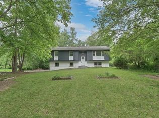 14 Enterprise Rd, New Paltz, NY 12561