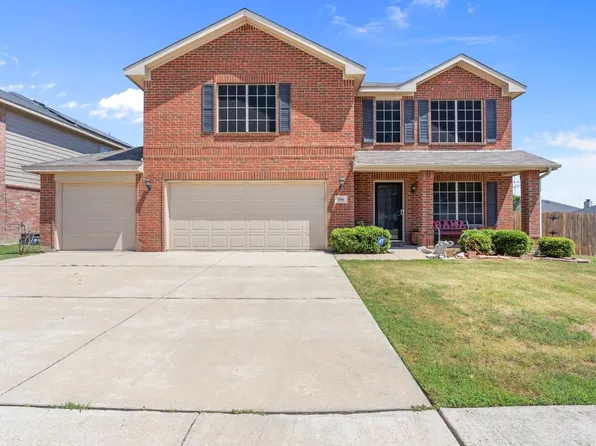 106 Colonial Ln, Venus, TX 76084
