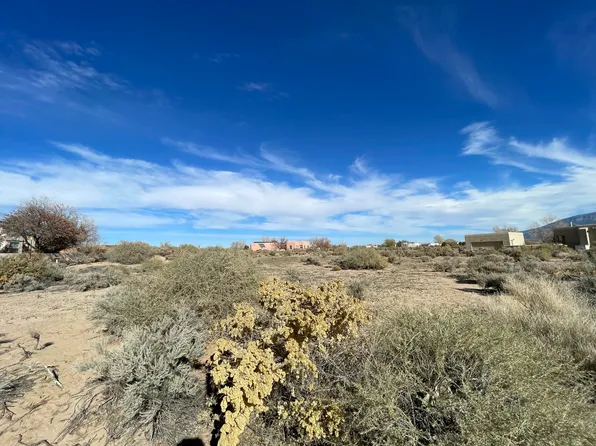 97 Camino Rayo Del Sol, Corrales, NM 87048