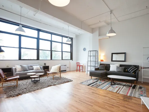 315 Seigel Street