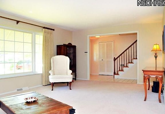 2nd image of 27384 Blossom Blvd