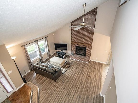 5th image of 9258 Cinnebar Dr
