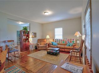 317 W 2nd St, Norborne, MO 64668