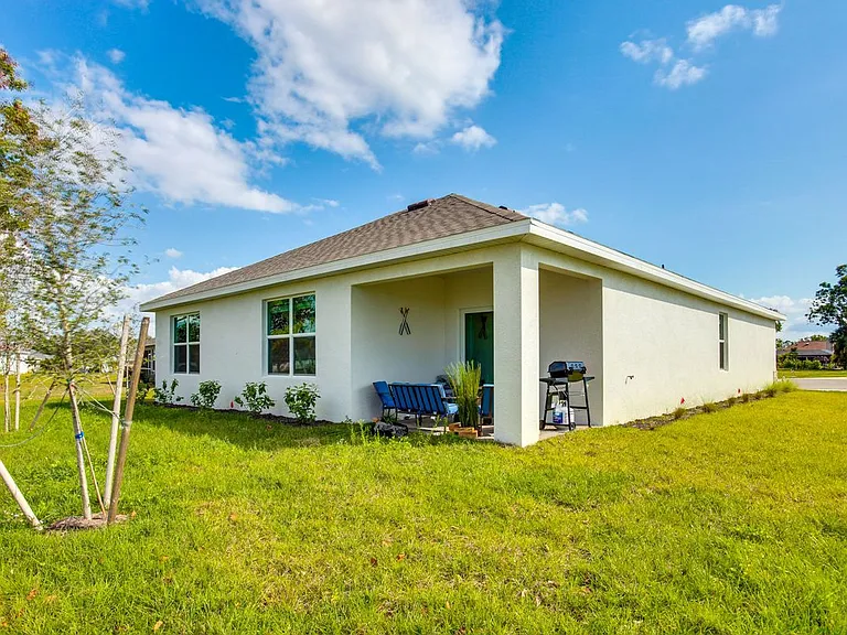 16163 Ortega Dr — Photo 4
