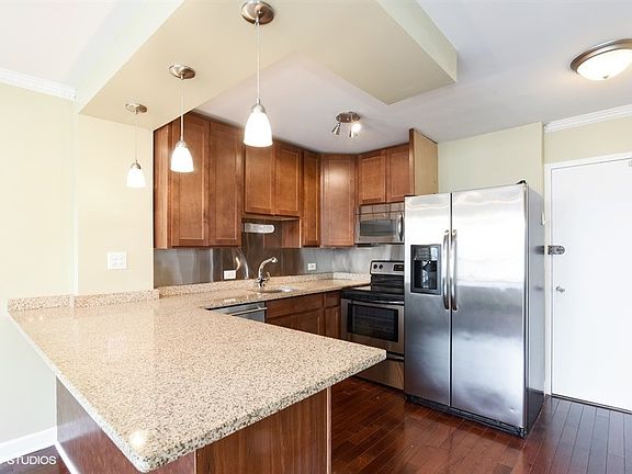 2nd image of 1360 N Sandburg Ter APT 2309
