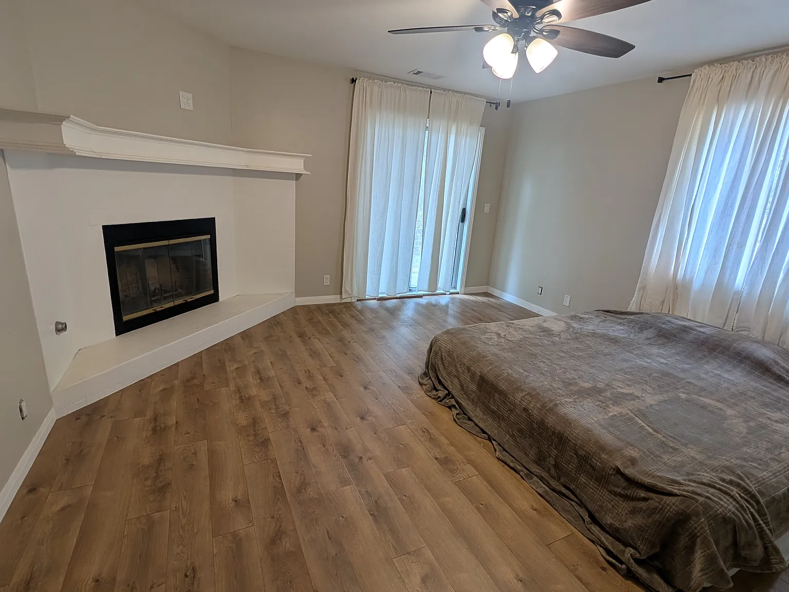 3 bed, 1430 sqft, $2,750 — Photo 4