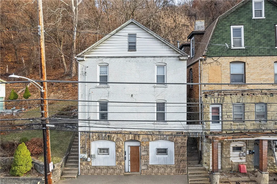 316 Beaver St photo 1