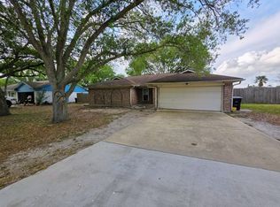 2714 Westfield St, Alvin, TX 77511