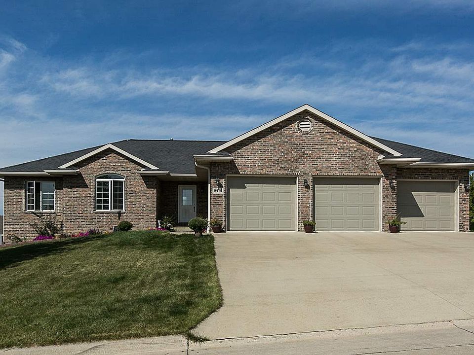 1st image of 9491 Lara Dr