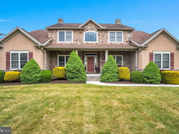 365 S Middlesex Rd, Carlisle, PA 17015