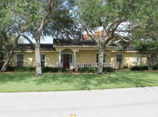 17605 SW 84th Ave, Palmetto Bay, FL 33157