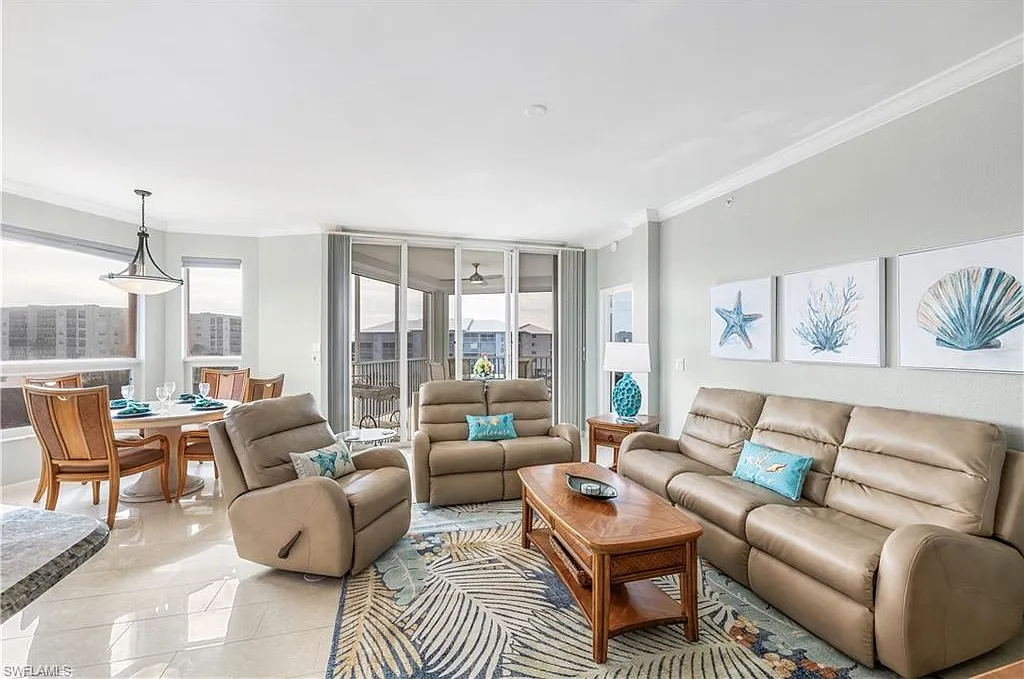 3 bed, 2.0 bath, 1633 sqft, $9,000 — Photo 3