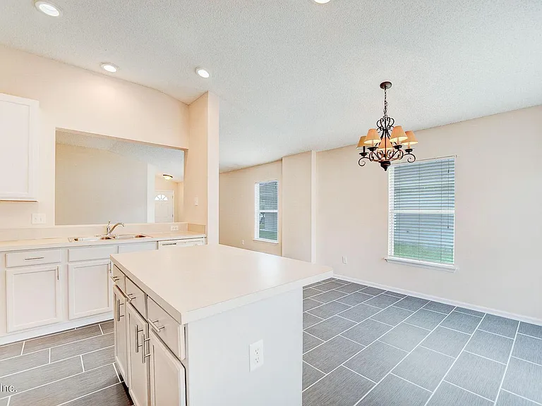 346 Van Gogh Cir — Photo 16