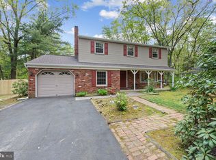 212 Crest Rd, Marlton, NJ 08053