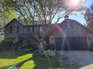 1853 N Sugar Creek Trl, Greenfield, IN 46140