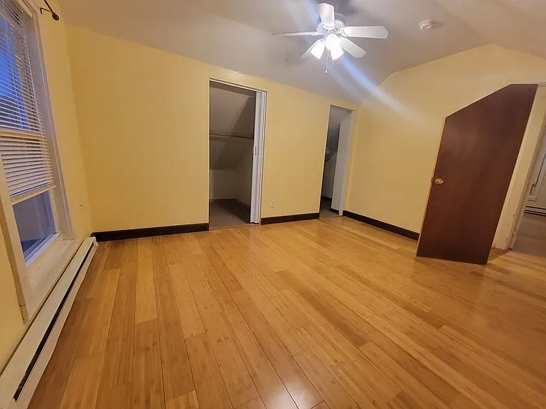 22 Holmes St #2 — Photo 7