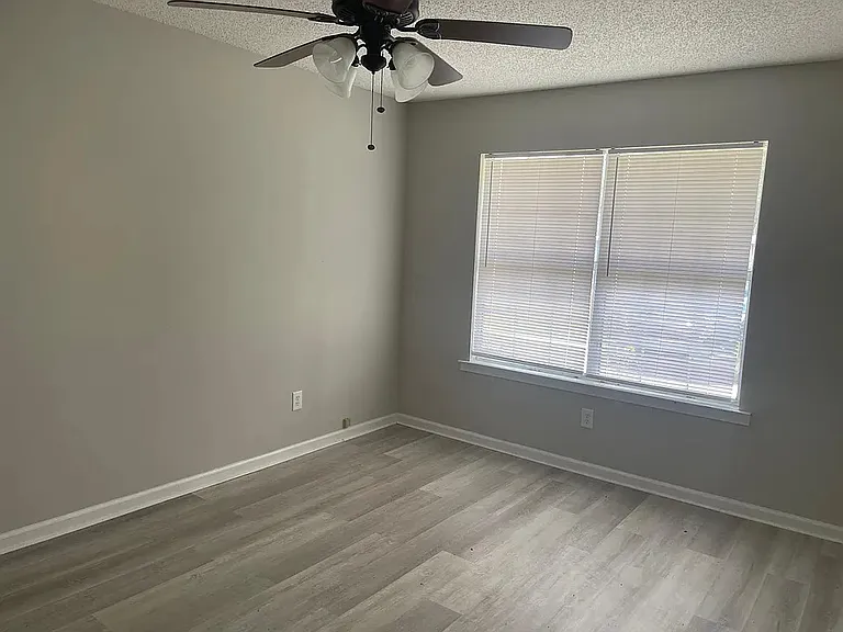 1311 Loblolly Dr — Photo 5