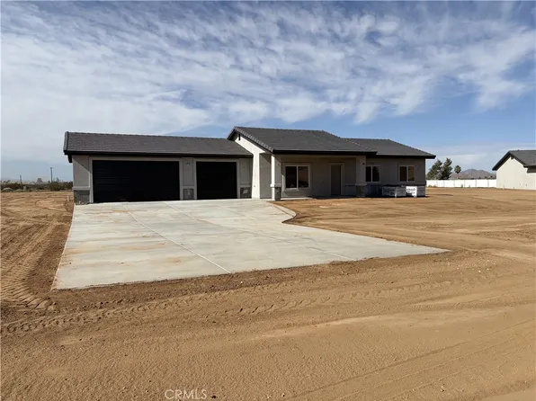 12734 Tate Ct, Apple Valley, CA 92307