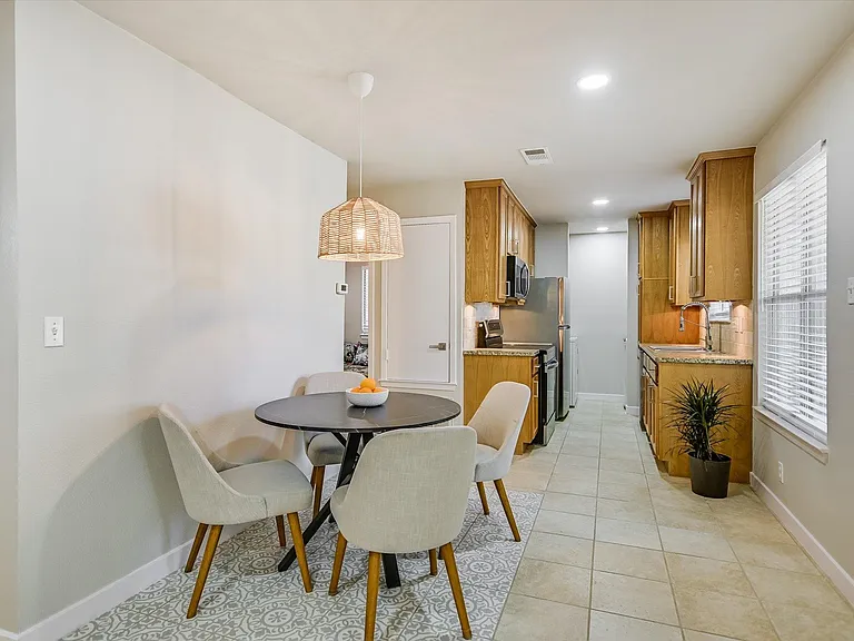 4902 Duval Rd #H1 — Photo 7