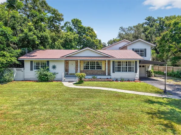 1224 Normandy Dr, Mount Dora, FL 32757