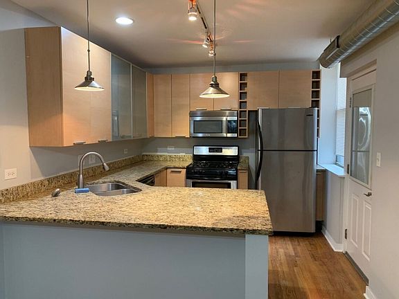 4th image of 2000 W Birchwood Ave #7508-3